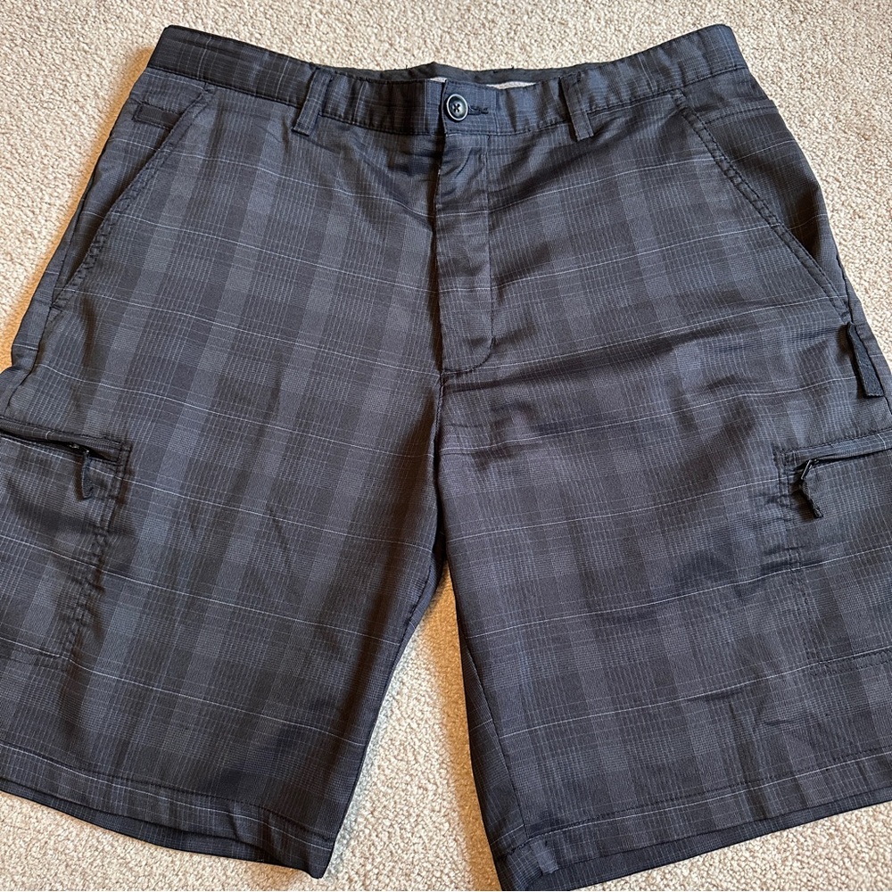 Greg Norman / Tasso Elba stretch plaid golf shorts 36